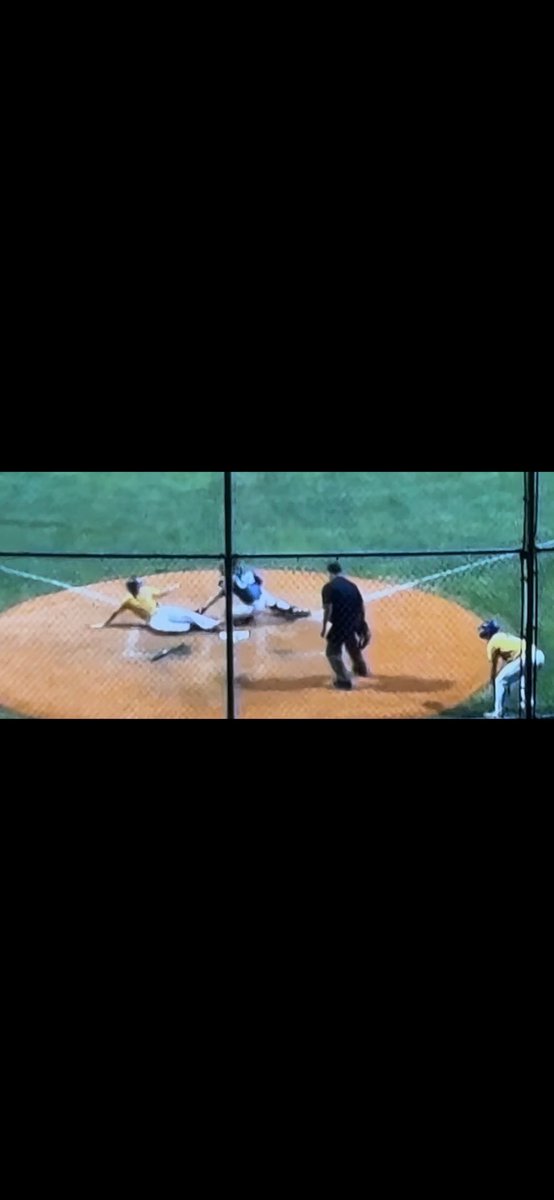 therealDerekJ69's tweet photo. Sorry for the spam tonight. Still in shock. @VBLBaseball explain to me how this guy is safe???? absolute disgrace of how to umpire a baseball game. Seen better at the Cloverdome. #ExpandTheZone https://t.co/kbE5SxHshz