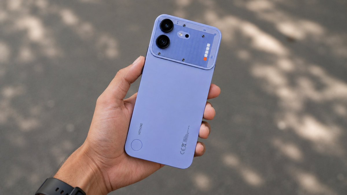 daily_gadget_jp's tweet photo. Nothingが新シリーズ「Phone (4b)」を投入！Snapdragon 6 Gen 4と120Hz有機ELを備えた安価なモデルが7月7日登場
https://t.co/L636idKeFO
#デイリーガジェット #NothingPhone4b https://t.co/bzxkMs0VJl