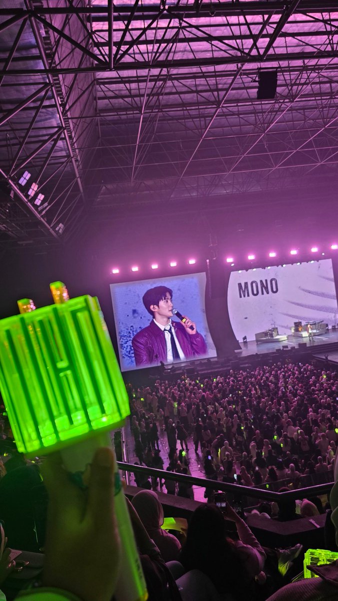 galuhhesti's tweet photo. OPEN RENT - SAMSUNG S24 ULTRA 256 GB

Ready for JNJM 4-5 JULI 2026 or other concerts yaa.

Fyi, ini view dari CAT 3 waktu MONO Jaehyun tanggal 20 Juni 2026 tanpa edit yaa, bisa liat ke main stage sejauh itu.

Yang minat boleh dm or wa sesuai info  di photo yaa 💗 https://t.co/mNk7Cp5trl