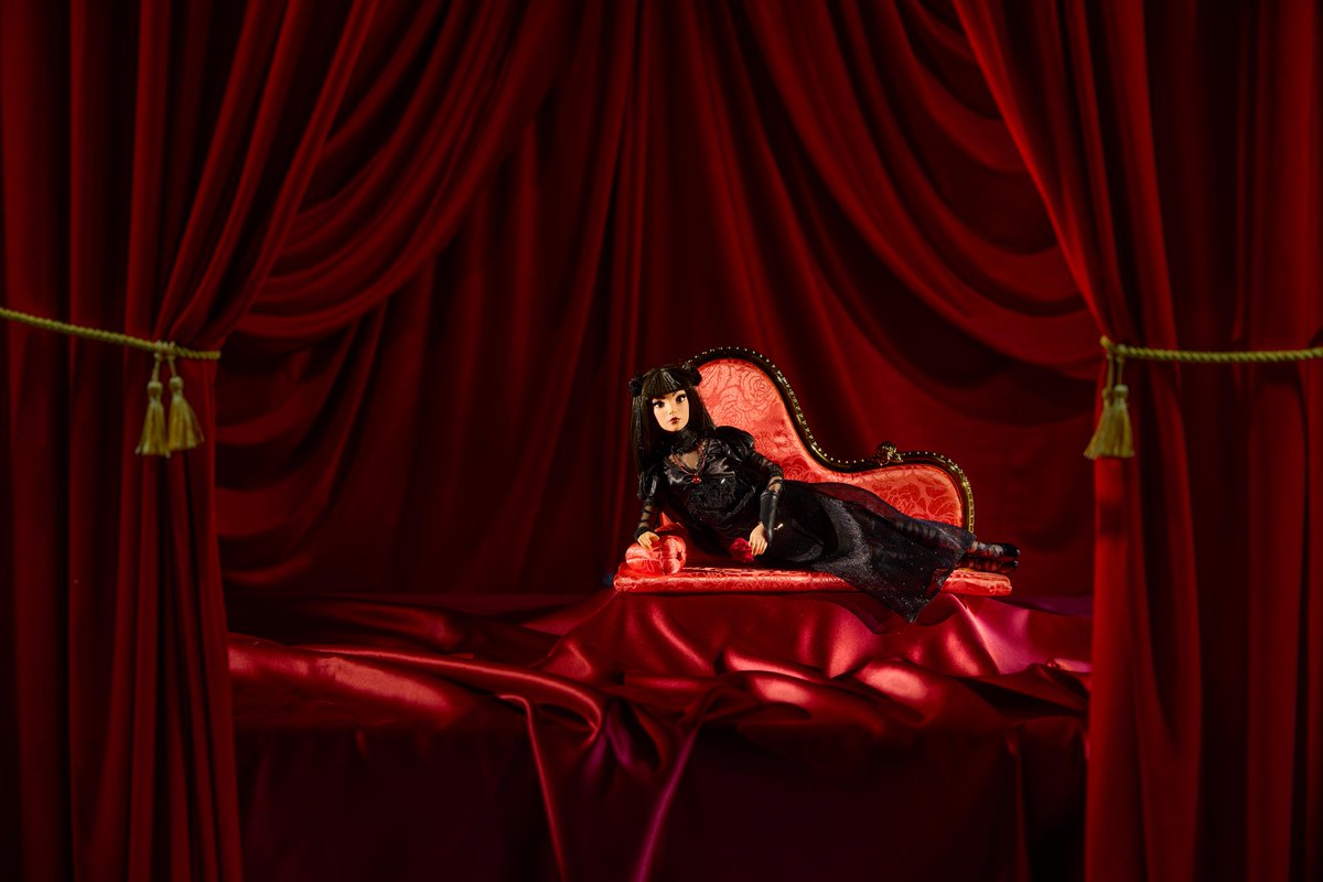 DisneyParks's tweet photo. A spirited new limited edition doll arrives July 6 👻 The Werecat Lady from Haunted Mansion is being brought to life in doll form 🖤 https://t.co/GtavjQeCcQ https://t.co/15n2CumgZJ