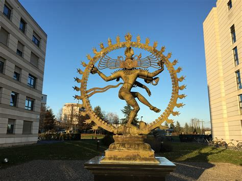 renaissance_atm's tweet photo. Issa Diop scores the equalizer for Morocco, evoking Shiva the Destroyer, on the same night CERN shuts down... on the Strawberry Full Moon, no less https://t.co/rDjJ5VTRl1