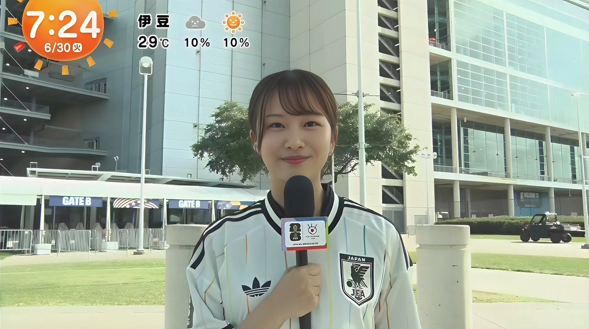 4Tdrhu's tweet photo. 原田葵アナ https://t.co/d2v5ZdpGWU