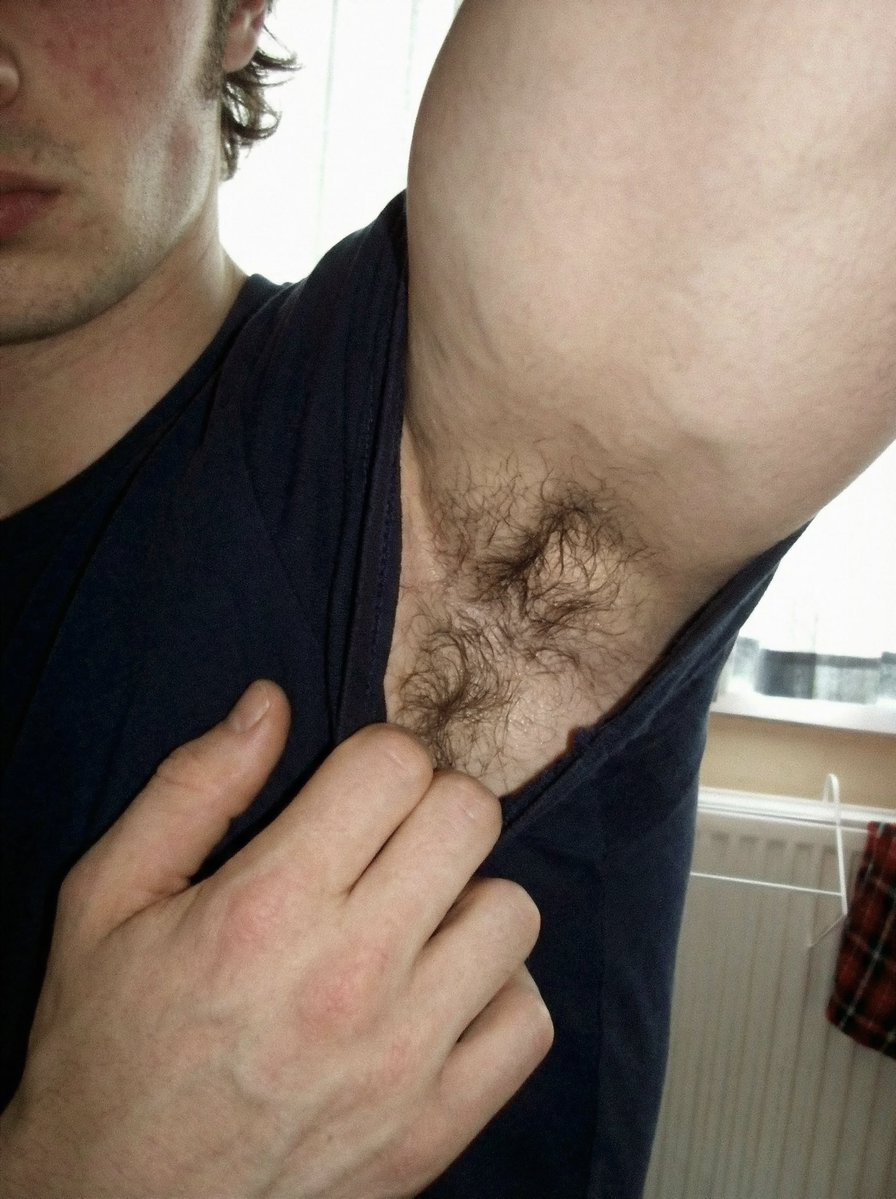 devioussryan's tweet photo. bro c’mon and take a sniff, don’t be shy https://t.co/ChPCr5hcwz
