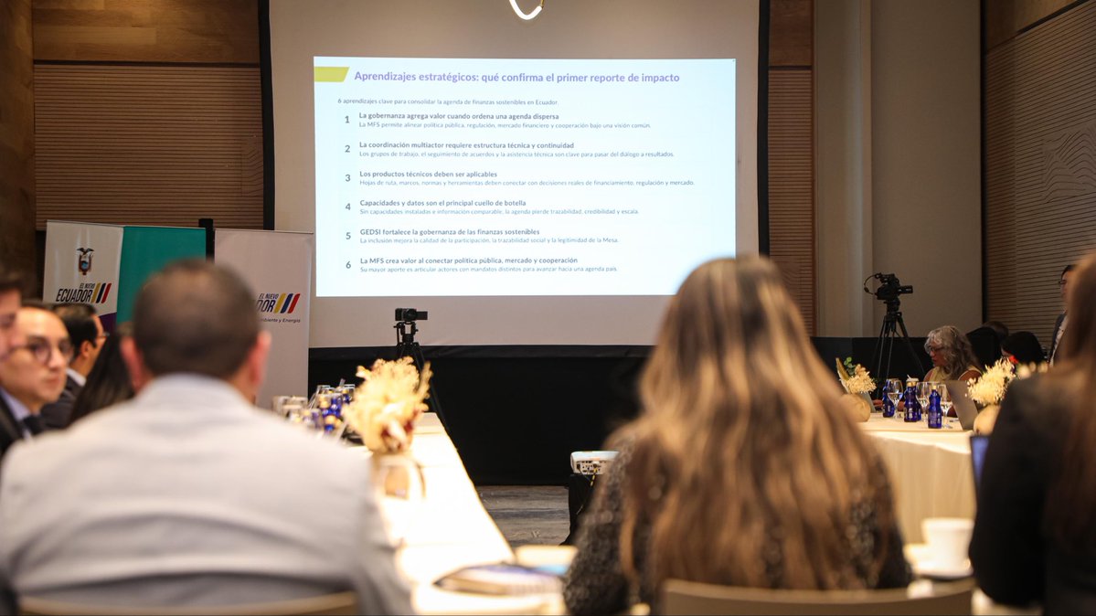 CONAFIPS tweet picture
