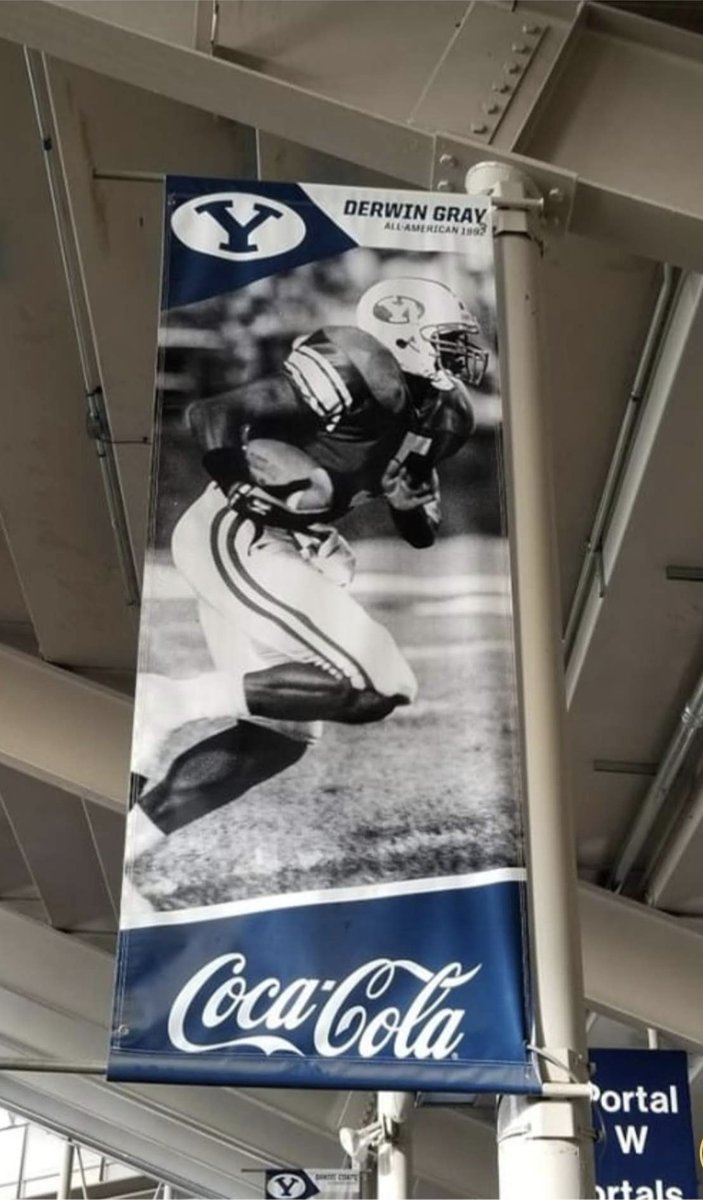 DerwinLGray's tweet photo. Big man @UhilaMFW4,

Come become one the @BYUfootball greats!  We need you! 

OG #5 https://t.co/agU9Lid5qe