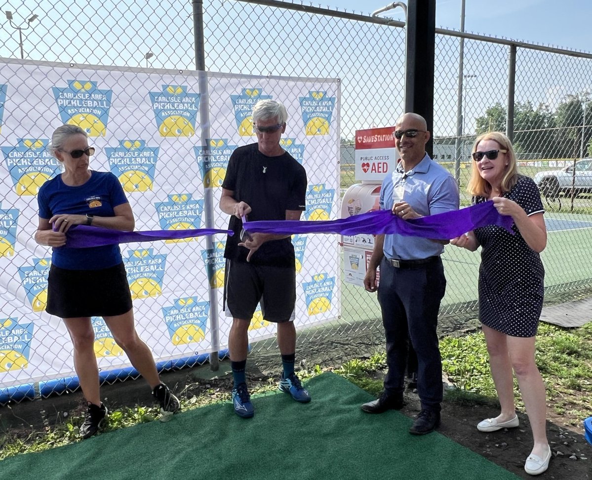 WellSpan's tweet photo. Safer play at LeTort Park 🏓
WellSpan partnered with the Peyton Walker Foundation and Carlisle Pickleball Association to install a public automated external defibrillator (AED) at the courts—helping protect players and visitors. https://t.co/CU9l12XW9q