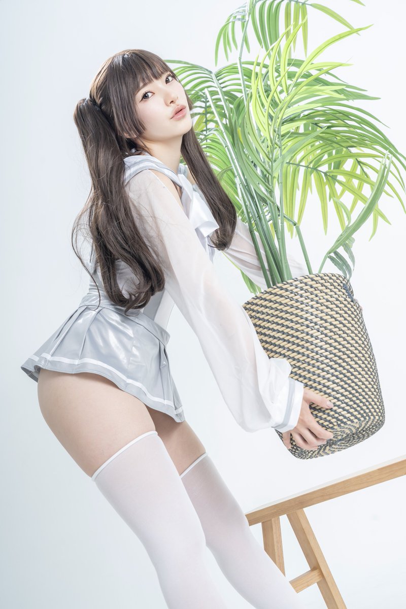 cosplay_110's tweet photo. おはセーラー🌱

ノリで撮ったからとても意味のわからない写真😄
この子環境委員なんですよきっと…

創作/セーラー https://t.co/a8BBZle8ws