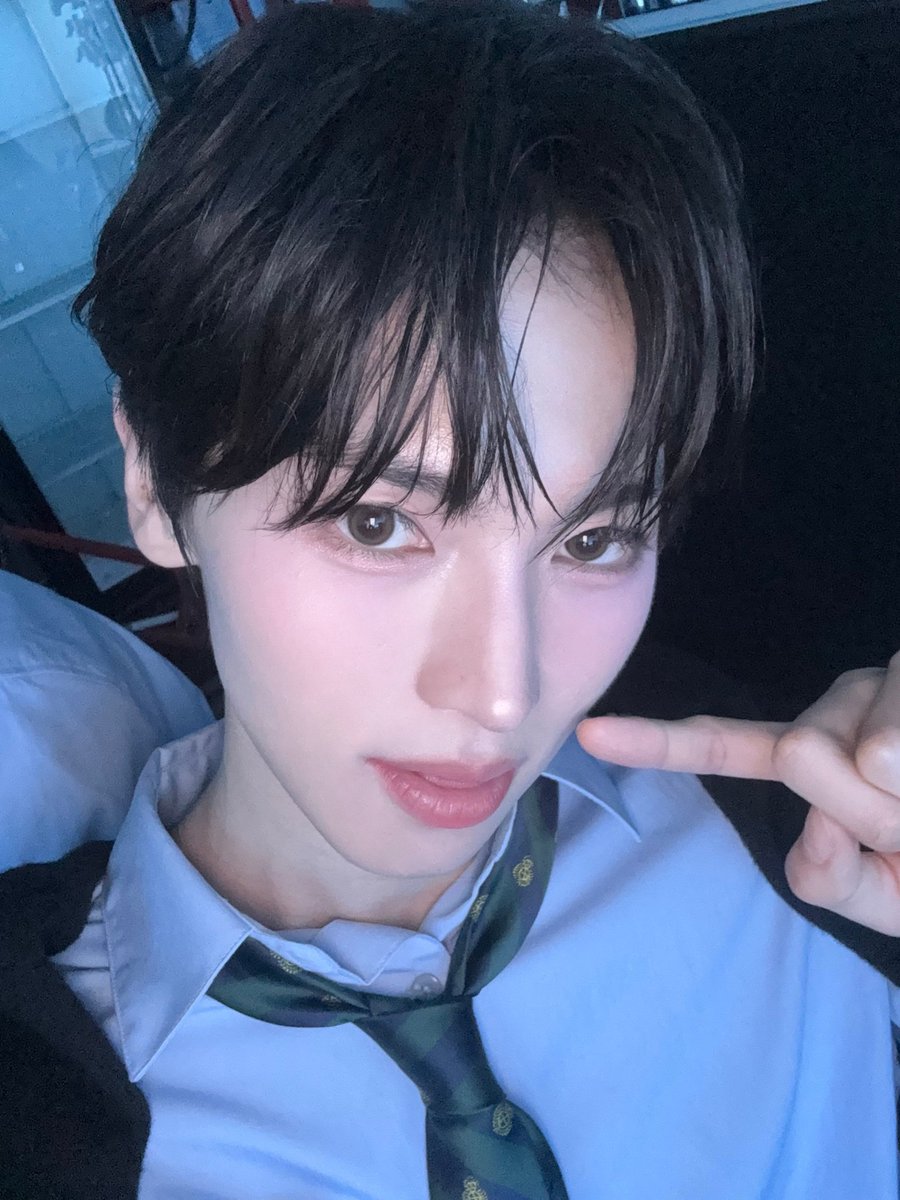 H0RINU's tweet photo. 시간이 참 빠르게 지나두 인후는 여전히 예쁘구낭 https://t.co/M25SllJoc5