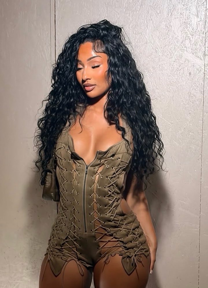 Ethiomari's tweet photo. her beauty is unmatched https://t.co/P0P8zn8g9M