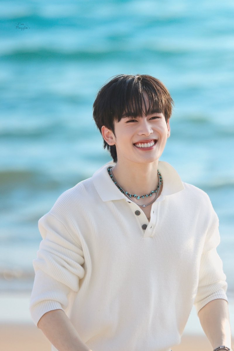 bumjira1725's tweet photo. มอนิ่งค่ะ ☀⛅ขอให้เป็นอังคารที่สดใสนะคะ 🌷☺ https://t.co/S2kHiCuobA