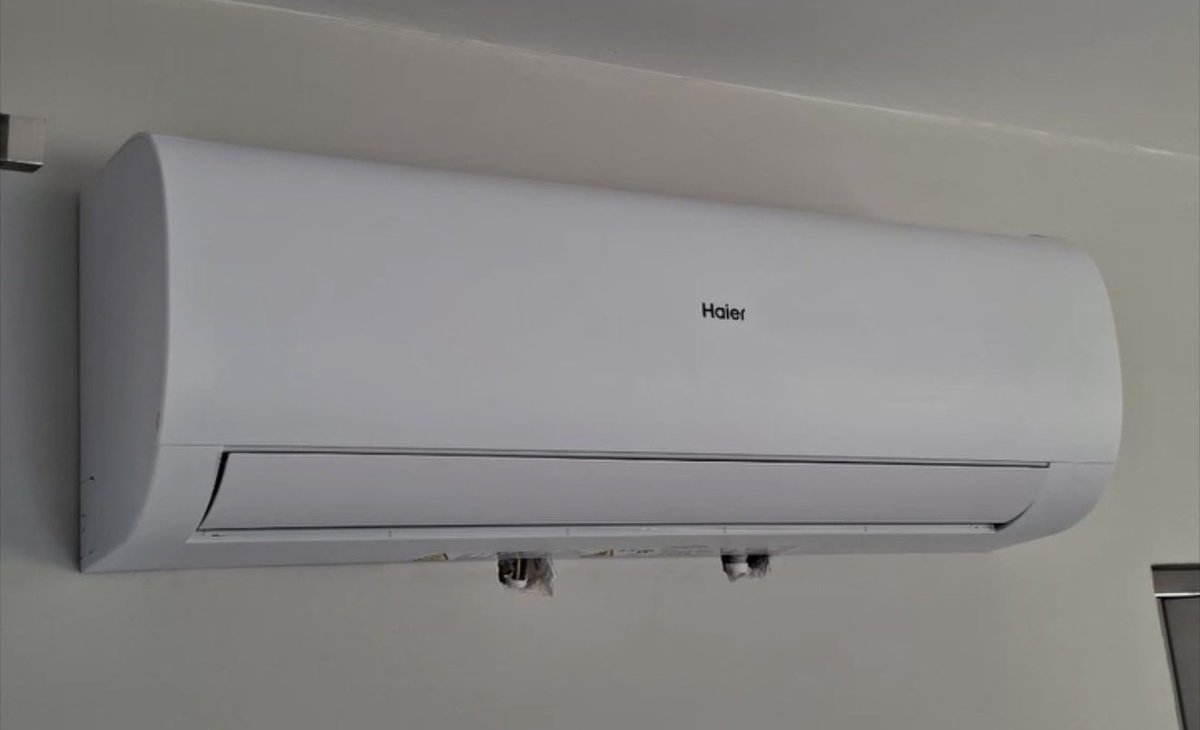 listenprofessor's tweet photo. Same in Malta. Having an AC is like having a front door here. I don’t get the whole controversy https://t.co/ya1GLqM1wc