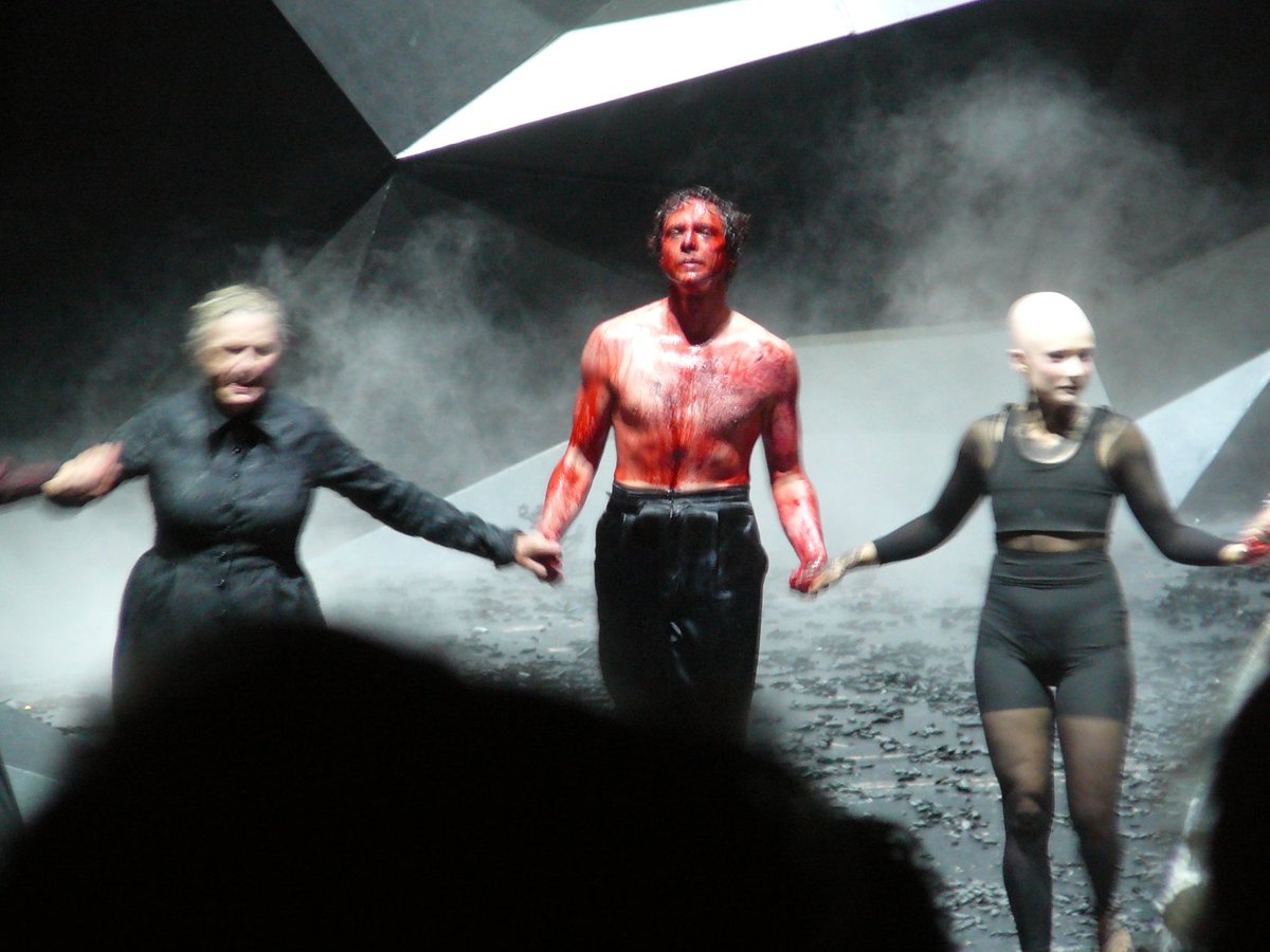 NewYorkTimmy's tweet photo. Macbeth at Düsseldorfer Schauspielhaus, 29.06.2026
with André Kaczmarczyk https://t.co/l1J7cDtjws