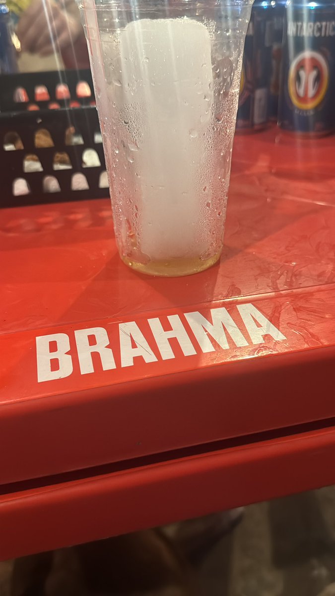 juh111's tweet photo. Estar só… https://t.co/5dLTC7WLaM