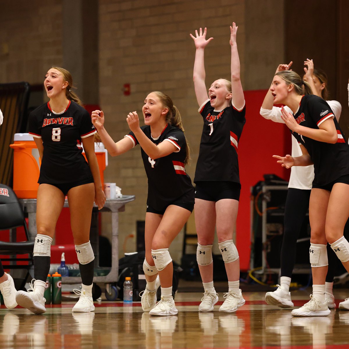 DU_Volleyball's tweet photo. Our celebrations > yours.
#FunFotoFriday | #GoPios https://t.co/JnTIsTvWIk