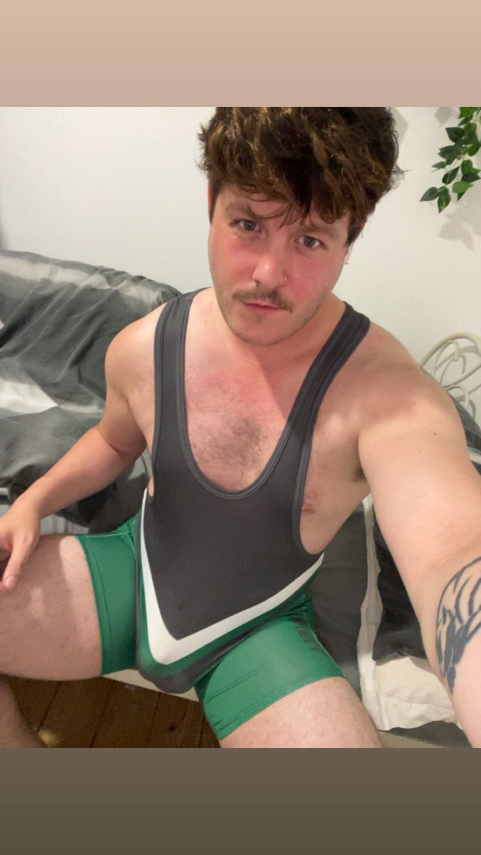 Finnxtasty's tweet photo. Lets wrestle 🤼 https://t.co/Noj0LhVU64