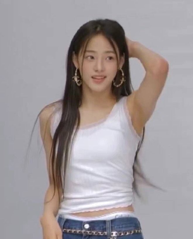 newjeanss0507's tweet photo. ㅋㅋㅋㅋㅋㅋㅋ 오ㅑㄹ케 웃음 나오지 https://t.co/fCe3wKXTGJ