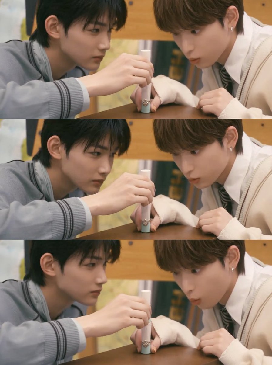 jojoandruru's tweet photo. Classic jorua 🍚🐰
Harua: focuses on the task  
Jo: focuses on Harua focusing on the task 
Us: focuses on the fact that Jo is focusing on Harua focusing on the task😭 https://t.co/BH3QuGbPsm