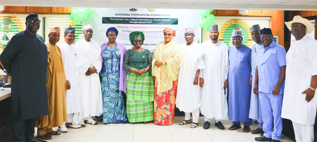 natpopcom's tweet photo. President Bola Ahmed Tinubu, today, swore in six newly appointed NPC Federal Commissioners at the Council Chamber of the Presidential Villa, Abuja.

Those sworn in include Federal Commissioners representing Ekiti, Jigawa, Katsina, Kwara, Sokoto, and Zamfara States. https://t.co/uSa7rX3Hf2