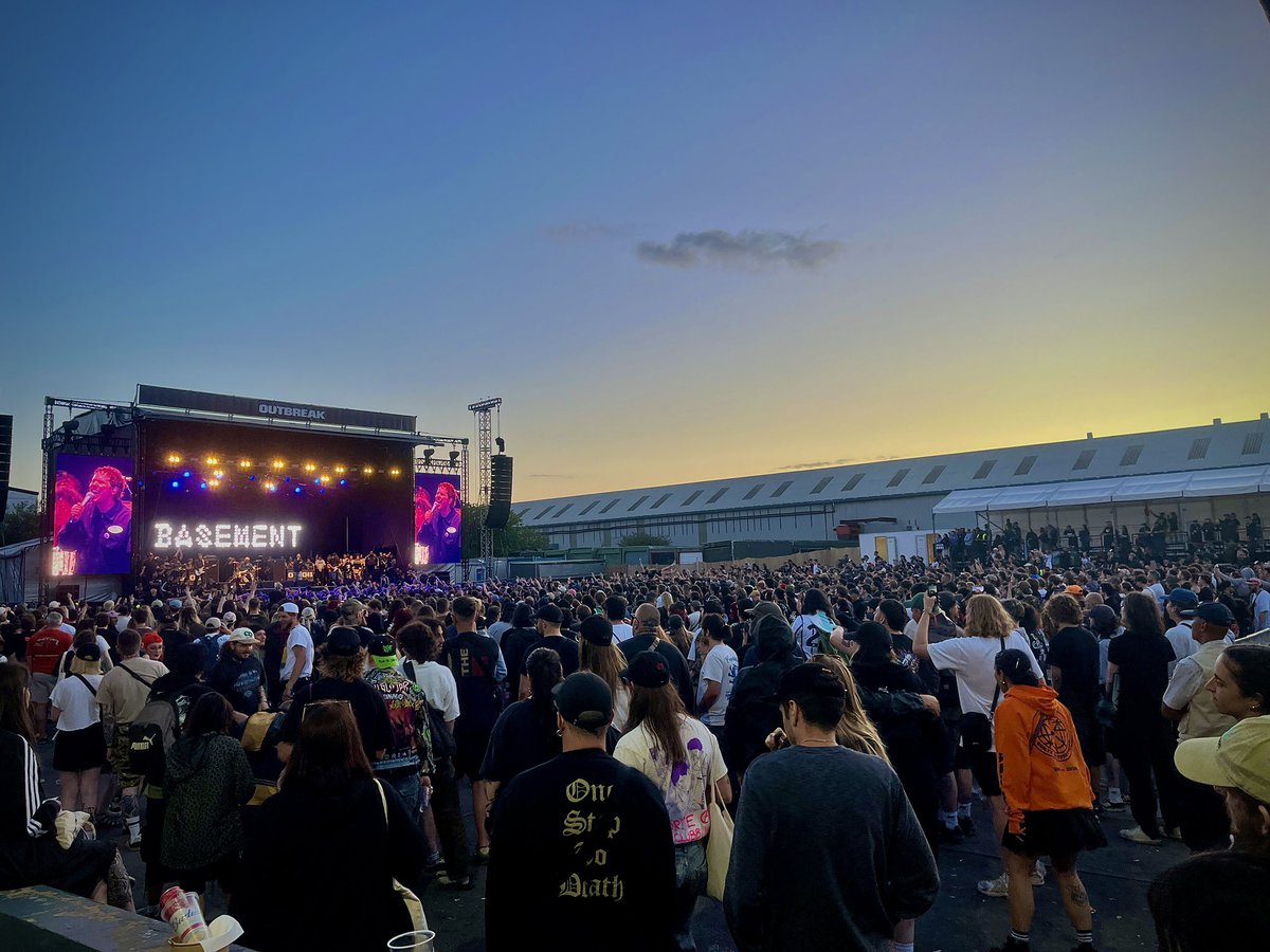 blaqq_0007's tweet photo. #outbreakfest26
#outbreakfest
POV https://t.co/9JE8e0xDP5