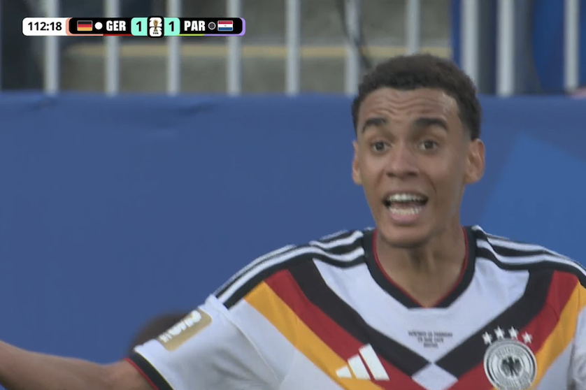 TouchlineX's tweet photo. 📸 - ONLY 8 MINUTES LEFT!

GERMANY COULD GET ELIMINATED HERE! https://t.co/0DkvikSFJA