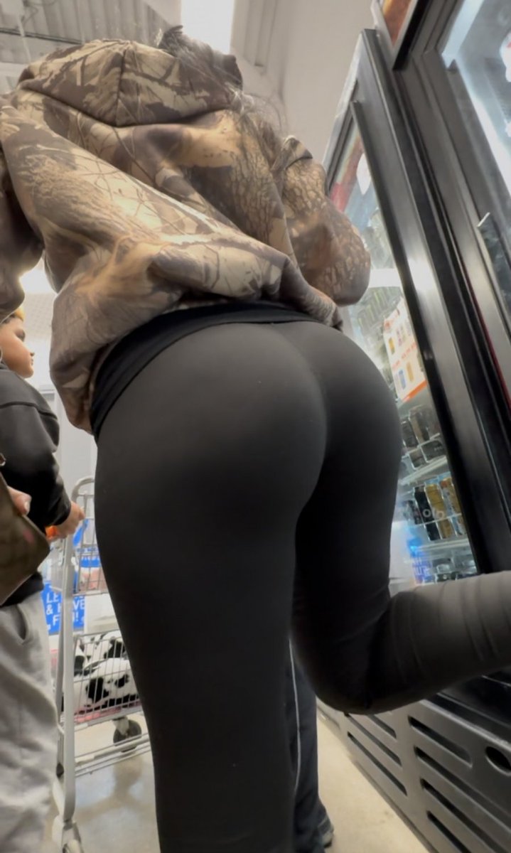 lilmagic91's tweet photo. Latinas always winning 😩 https://t.co/efpyWxwDXB