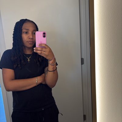 marada_walker's tweet photo. #NewProfilePic https://t.co/PgbmlQ8SKI