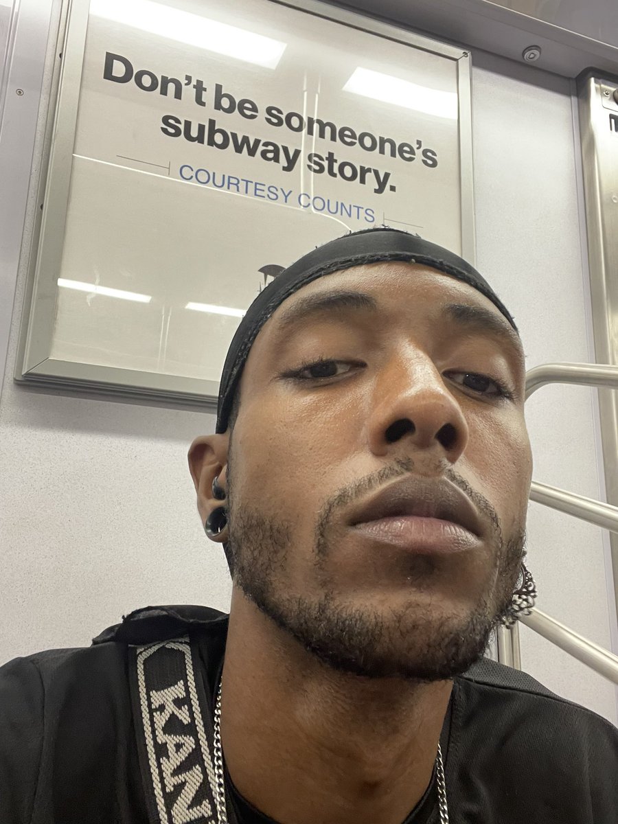 JeeSour's tweet photo. Where the true verse at ? https://t.co/FftTgmOLRl