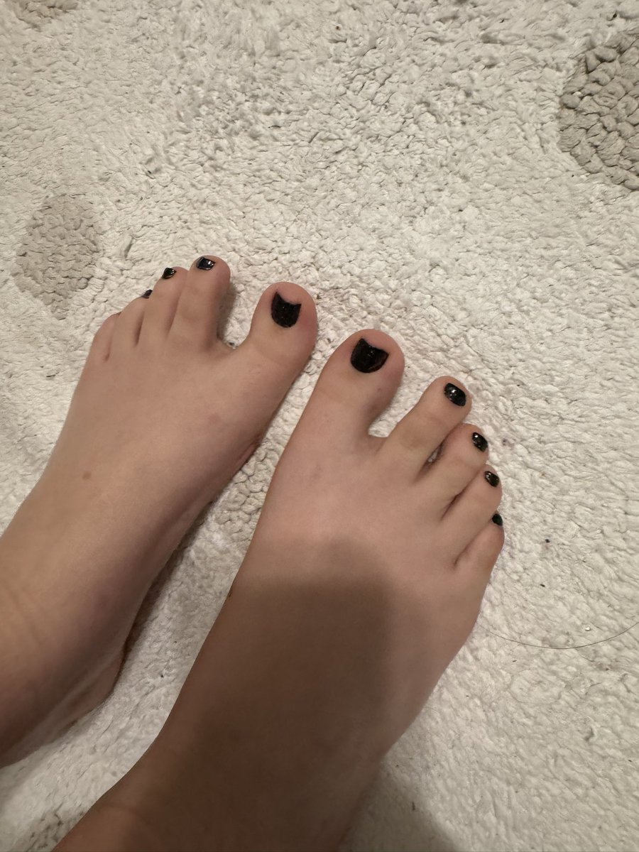 sanascontent's tweet photo. Fresh content for serious buyers only 👣💕
DM if your ready to buy
#paypig #feet #feetworshi̇p #feetfetısh #spendmoney #dirtyfeet https://t.co/6tqFWzaOAk