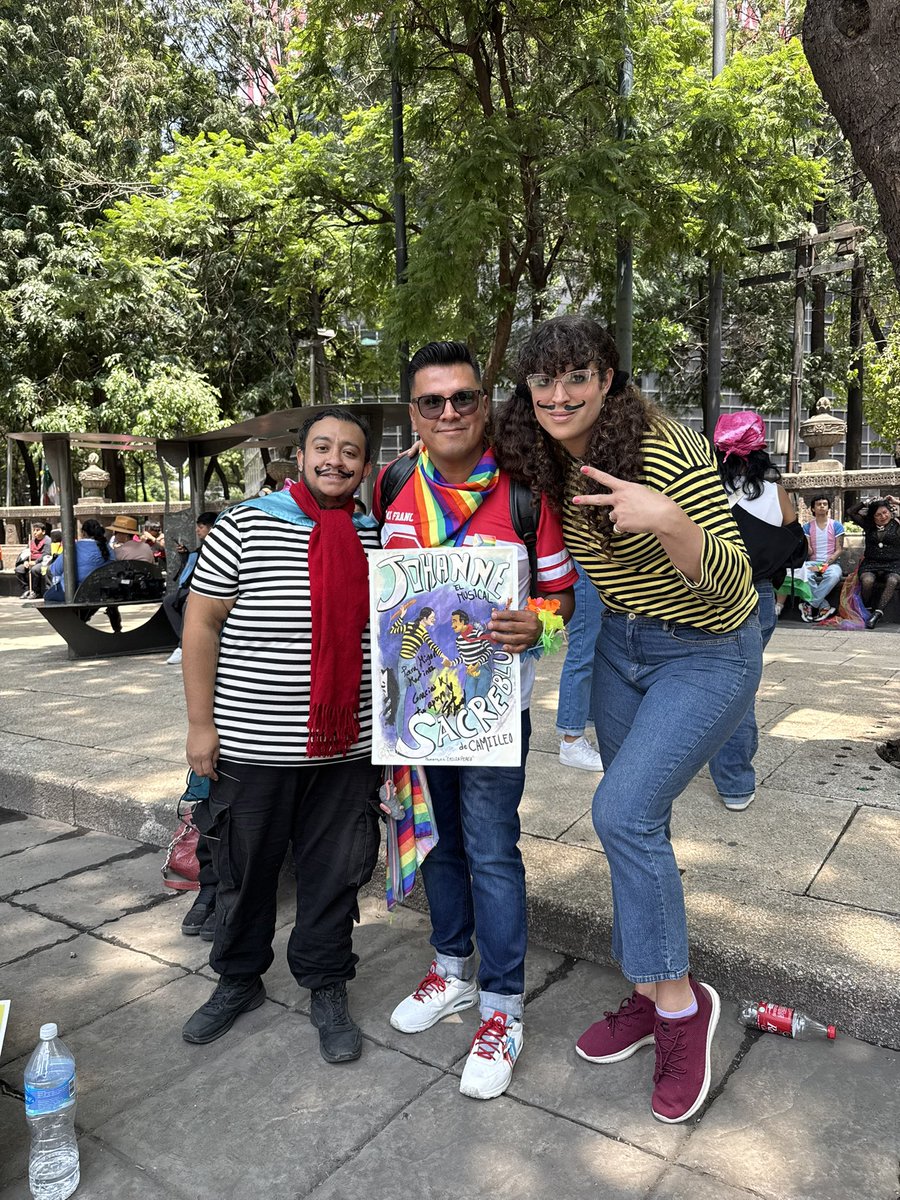 AngelMart1918's tweet photo. Ecos de la marcha por la diversidad de la CDMX 
#pride #pride2026 https://t.co/BYGigTugCd