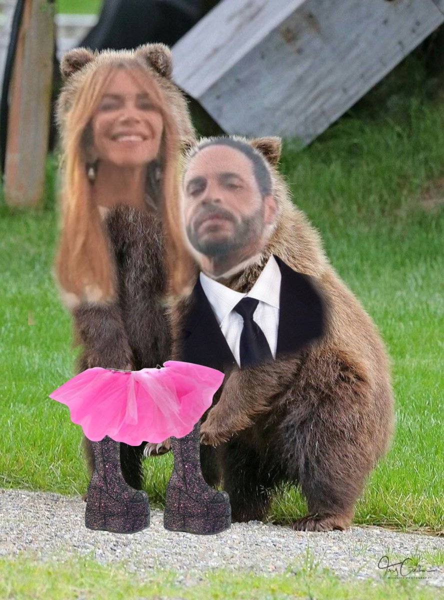 hpstruggles_'s tweet photo. morgan bearllory and adam karabear https://t.co/R54dhcTEdG