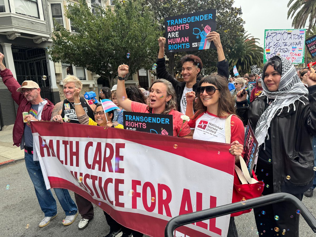 CalNurses's tweet photo. workers' rights 🤝 trans rights

Union nurses joined the SF Trans March because health care justice, workers' rights, and trans rights aren't separate fights. We're in this together. When you take on one of us, you take on all of us! Solidarity. https://t.co/v71vz5rOV6