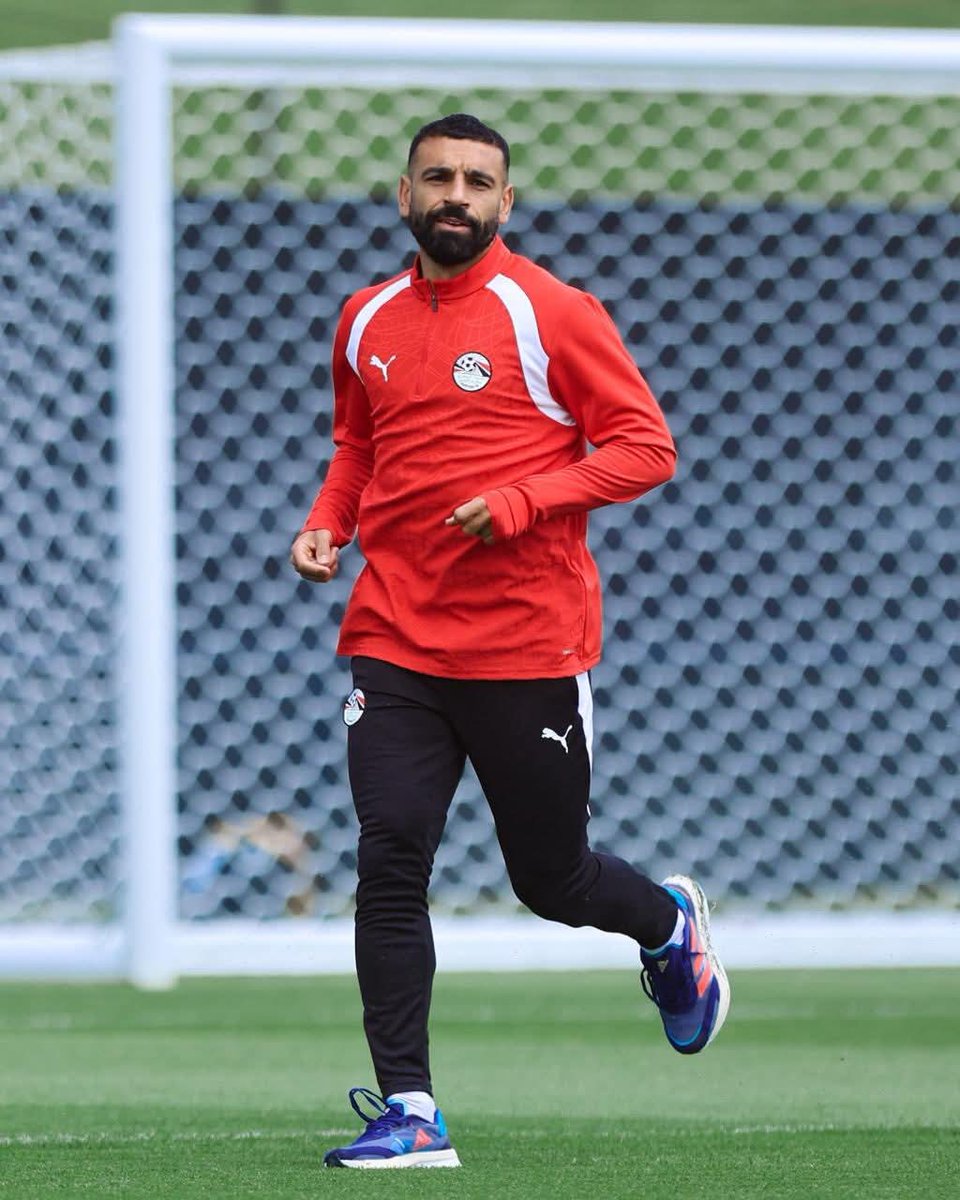 Sportplusme's tweet photo. منتخب مصر يواصل تدريباته بسبوكين استعدادا لأستراليا ..وتدريبات علاجيه لصلاح و محمد عبد المنعم وفتوح 🇪🇬 https://t.co/RCHwcvicsi