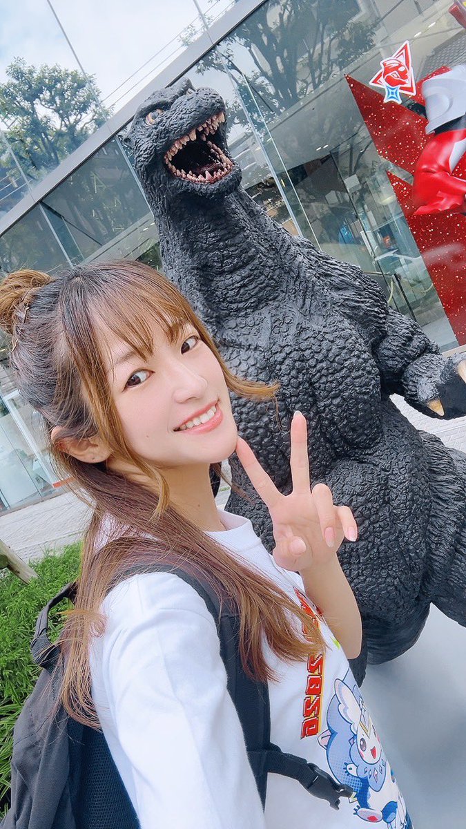 miyanery's tweet photo. GODZILLA https://t.co/Cc8PkNgfUQ