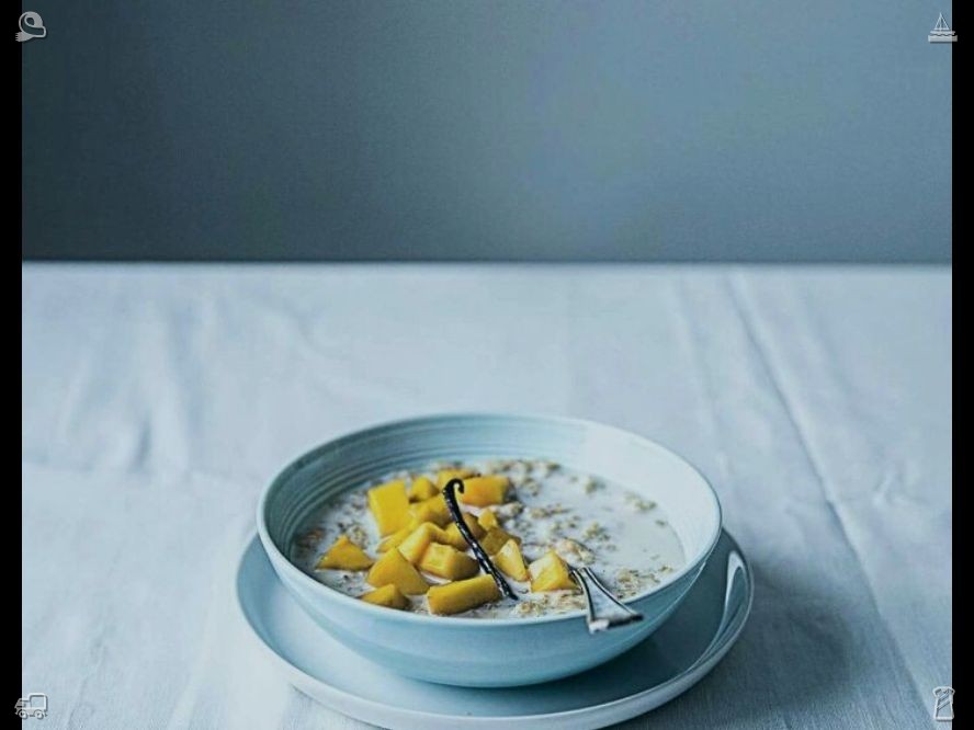surugaSwallows's tweet photo. Honeyed sweet milk: fine food transforms everyday moments into extraordinary memories, making every delicate bite a precious gift in daily life. https://t.co/fBU81lDT70