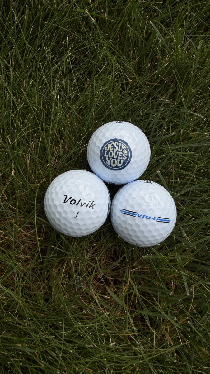 volvikUSA's tweet photo. Custom Volvik Golf Balls. Get Free Personalization Today! https://t.co/eRNDbmevb3 
#volvik #customgolfballs #golfballs https://t.co/eMiuUA4TVU