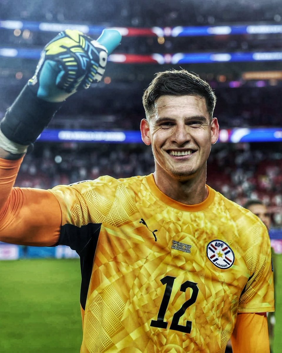 DebateSL's tweet photo. 🚨🇵🇾 ORLANDO #GILL JUGARÁ LOS OCTAVOS DE FINAL DE LA COPA DEL MUNDO.

Atajó DOS PENALES en la tanda ante #Alemania. 🧤 https://t.co/HdhYYTgYWJ