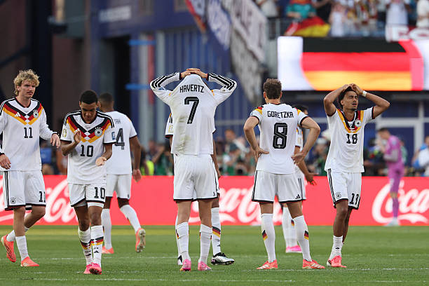 Mercado_Ingles's tweet photo. ALEMANIA ACABA DE SER ELIMINADO DE LA COPA MUNDIAL POR PARAGUAY. ❌🇩🇪 https://t.co/qJc88FbDZ7