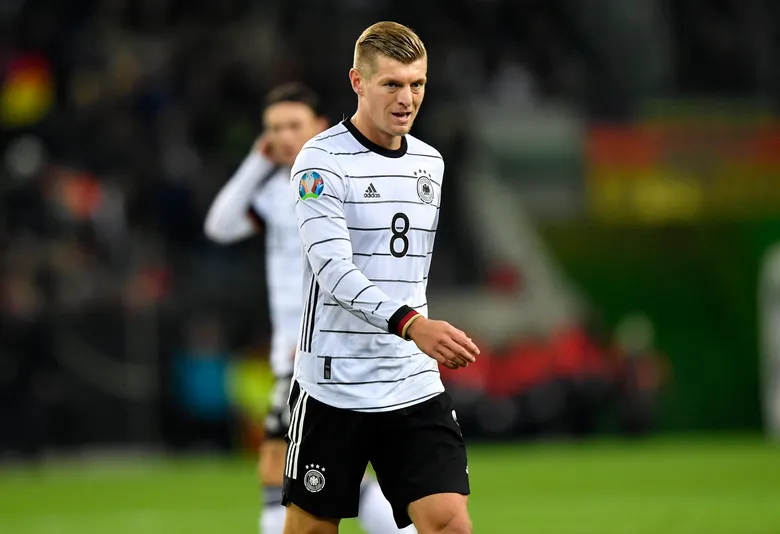 Asensii20's tweet photo. It's all downhill after Toni Kroos. https://t.co/kTtZNo2Uqi