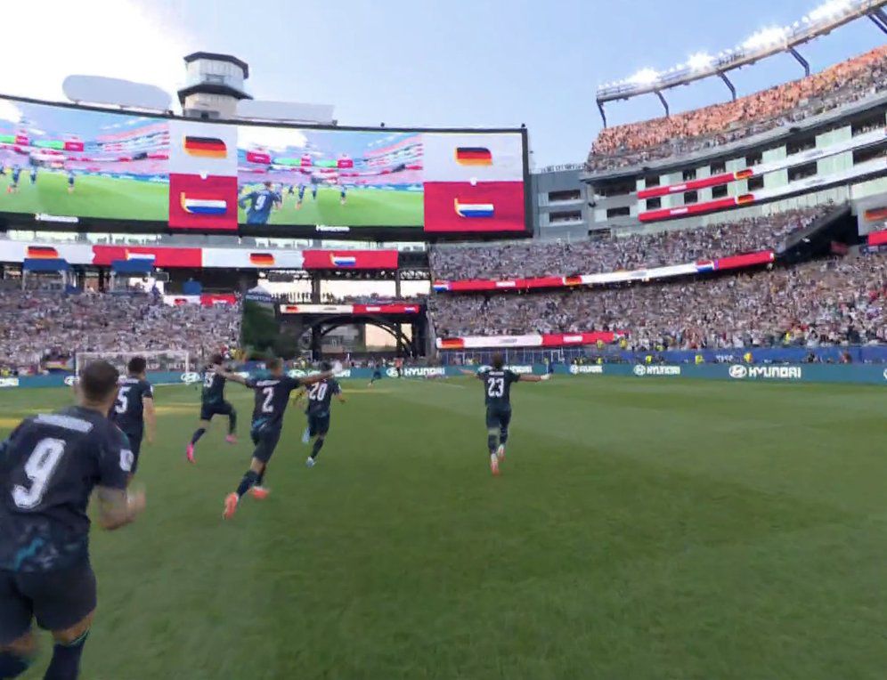 MediaMutex90365's tweet photo. CANALE SCORES!

• 🇩🇪 GERMANY: ❌✅✅❌✅❌
• 🇵🇾 PARAGUAY: ✅✅✅❌❌✅

PARAGUAY HAVE ELIMINATED GERMANY FROM THE WORLD CUP! https://t.co/jTZFPTmO74