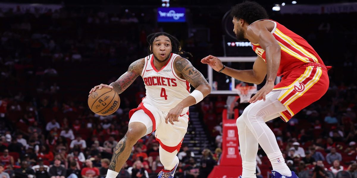 TheRocketsWire's tweet photo. Houston Rockets exercise team option on reserve guard JD Davison

📸 Alex Slitz, Getty Images https://t.co/bTEhhINyFe https://t.co/dXlTaQ3G3D