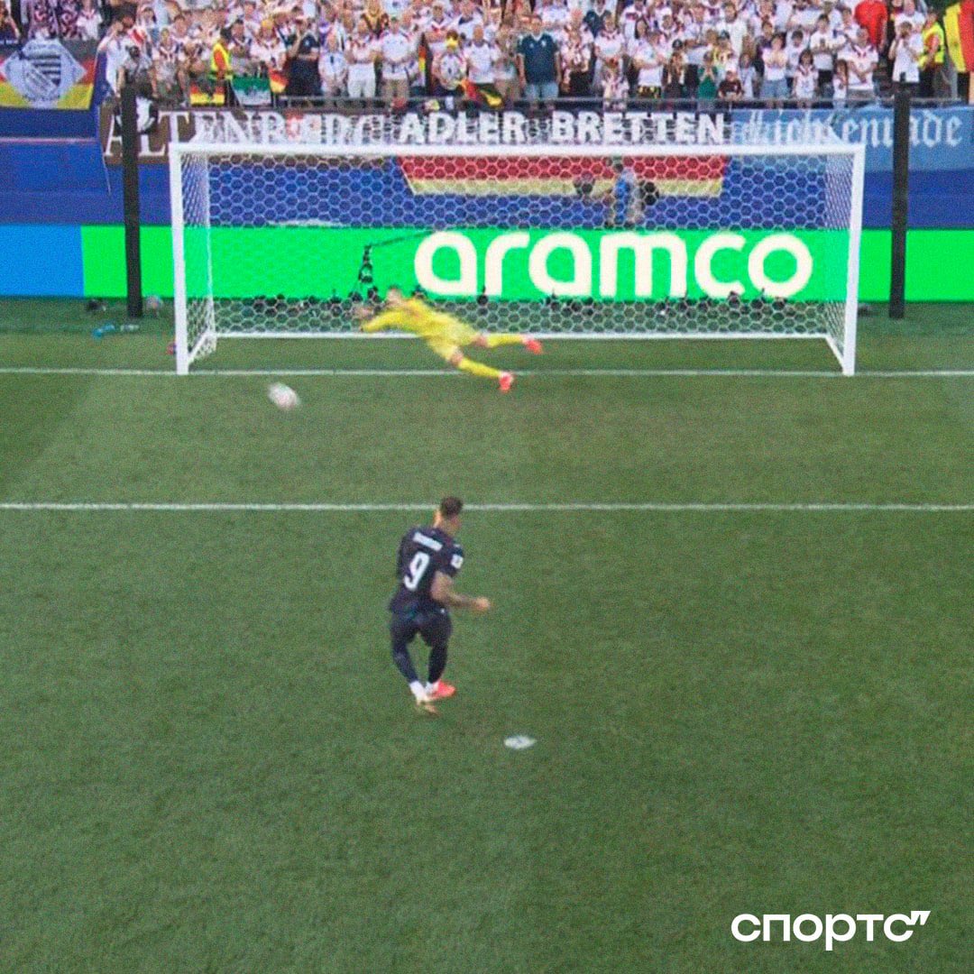 Footballmeux's tweet photo. Paraguay scored two decisive penalties https://t.co/NSk26wUeKe