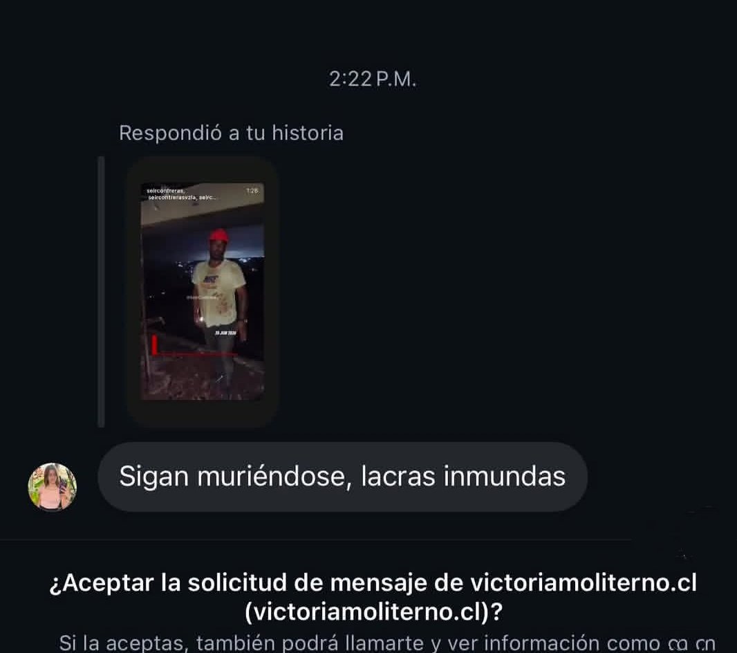 crissmonterrey's tweet photo. A esta perra de Chile hay que ubicarla y darle su merecido, no puede ser que ese maldito país produzca seres tan malparidos. Se llama Victoria Moliterno y dice ser periodista. A rastrearla ya mismo https://t.co/LPNUrgdTAN