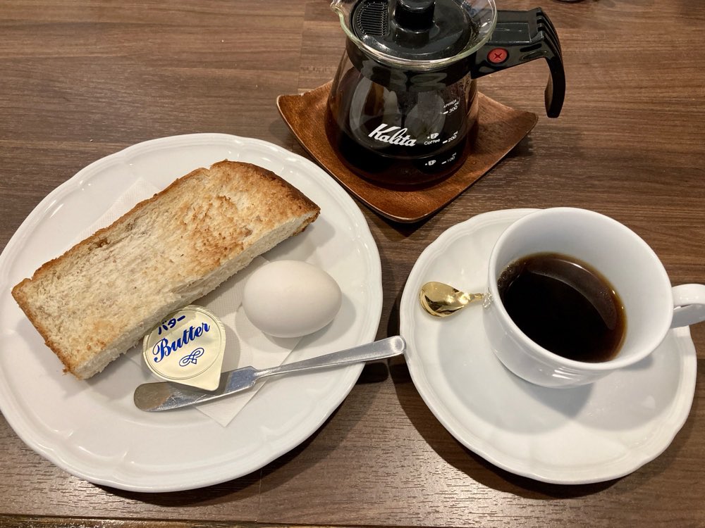 hide_tormato's tweet photo. 今朝の珈琲は、パプアニューギニア。
甘〜い香りに、朝から穏やかな時間を過ごすなど。。

さてと、、
今日が良い日でありますように。 https://t.co/p4GSmkNacL
