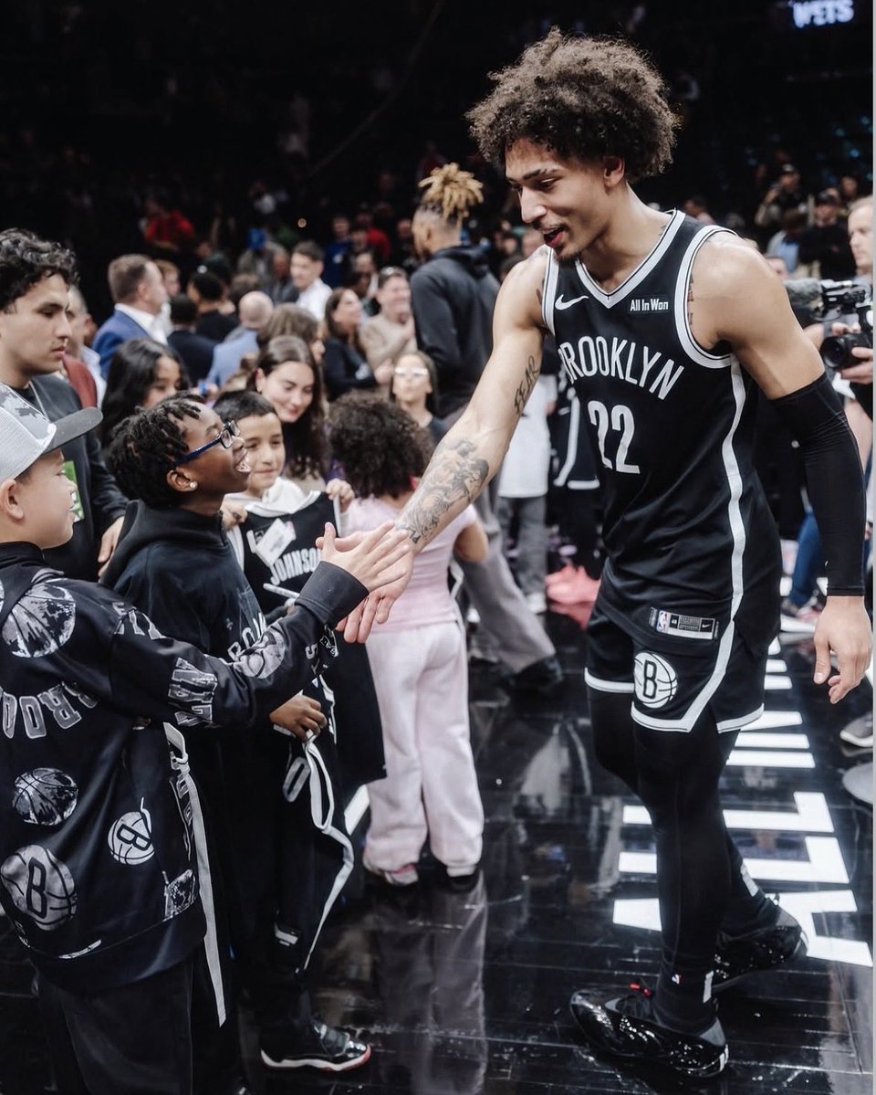 MikeAScotto's tweet photo. The Brooklyn Nets declined to tender qualifying offers to Ochai Agbaji and Jalen Wilson, making both unrestricted free agents, league sources told @hoopshype. Agbaji averaged 6.7 points in 20 games after being traded to Brooklyn. Wilson averaged 7.4 points over 3 seasons as a Net https://t.co/IFgDsgdibc