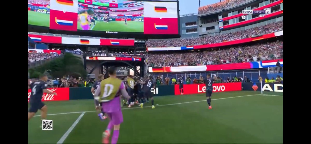 ak_sm7's tweet photo. compétition à 7 match hyn🤡🤡 #worldcup https://t.co/ObYlO0cfJj
