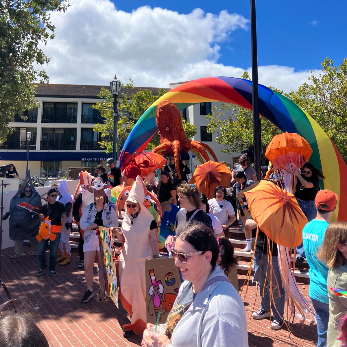 InterimInc's tweet photo. 🌈 We had a great time at the 2026 Monterey Pride Celebration!

Thank you to everyone who stopped by our resource table and marched alongside us. It was a wonderful day celebrating community, connection, and inclusion. 💚

Happy Pride!

#MontereyPride #Pride2026 https://t.co/kZC3vGyDHE