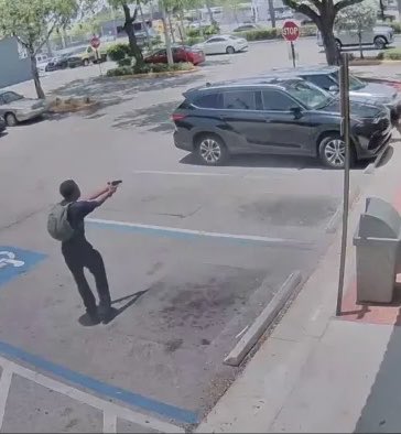 EndWokeness's tweet photo. "Teen" McDonald's employee arrested in FL for shooting an 11 year old girl &amp; her father

Ralph N-Kosi Blue III https://t.co/8ZndYxyyhM