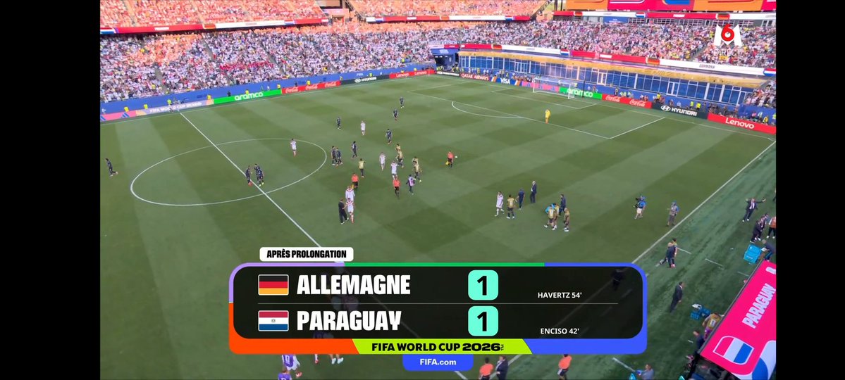 devia__R's tweet photo. Pnalty dong... 6x dan hasilnya 4-3 utk Par 
Kimmich paling cool goal-in nya. Neuer huaa
Saaaaddd for Ger :(( congrats for Par!!
À demain Fra! https://t.co/cJtB0RKE7Z