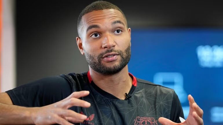 the_marcoli_boy's tweet photo. 🗣️Jonathan Tah : “Gabriel called to encourage and console me after the miss” https://t.co/4jUGLj0Teh