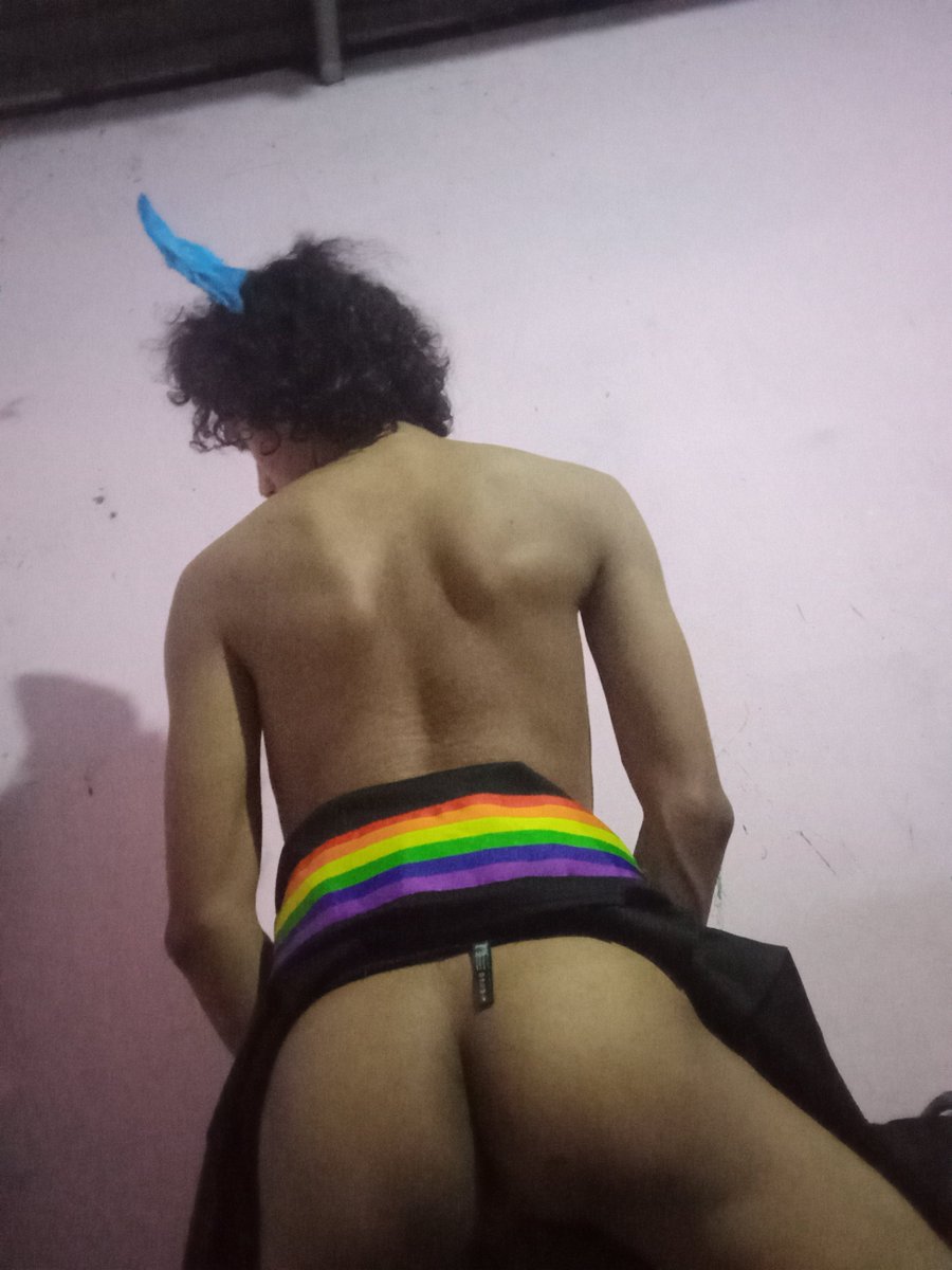 GabrielGoldXXX's tweet photo. @Arab0boy 🤫 https://t.co/ywPZF8rx29